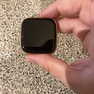 Fitbit Versa 2 Rose Gold